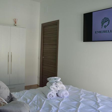 Emerella Guest House Siderno Beach Extérieur photo