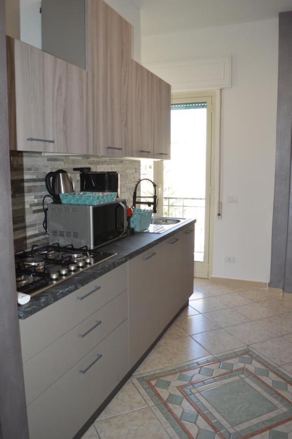 Emerella Guest House Siderno Beach Extérieur photo